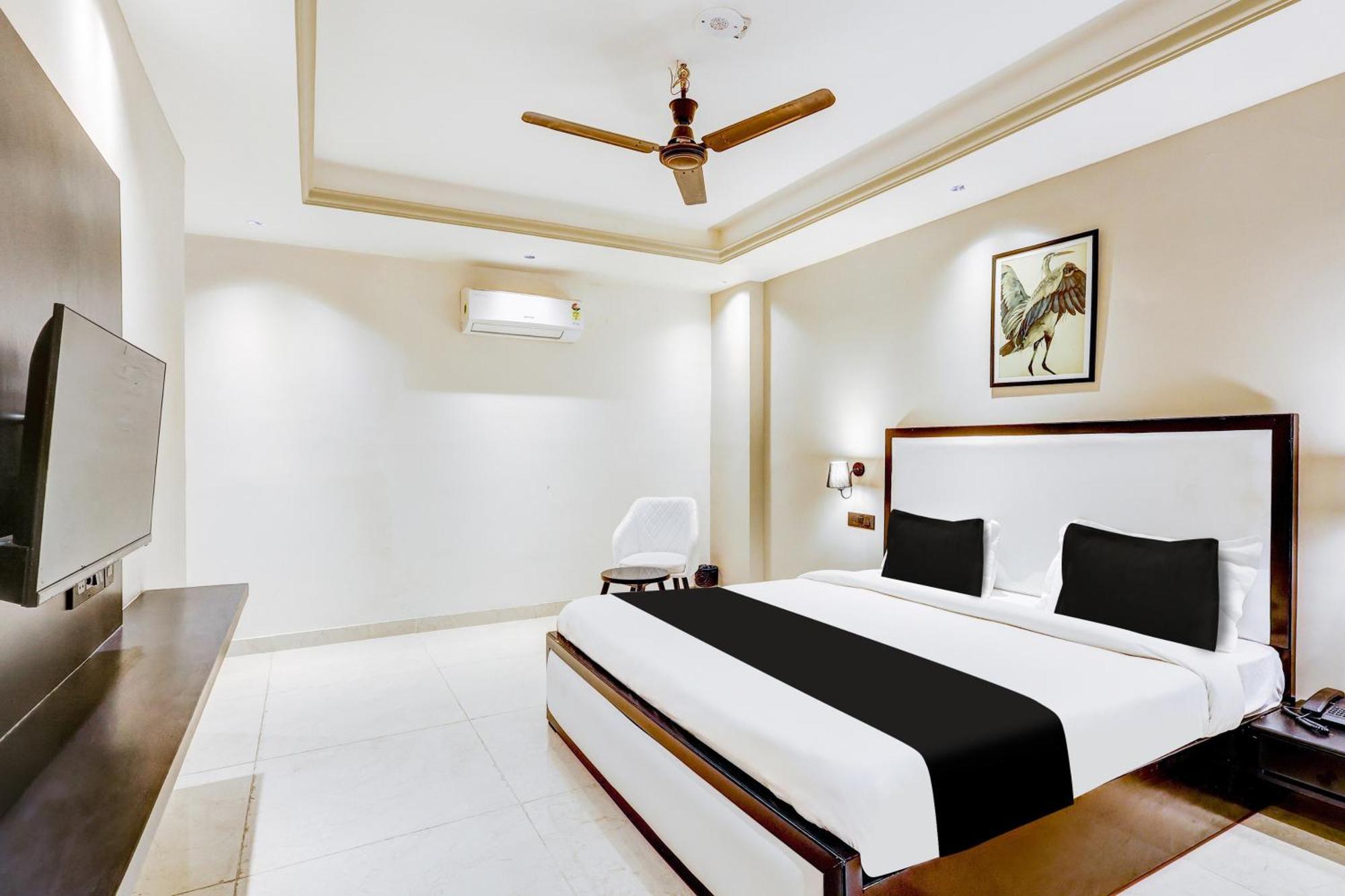 Super Townhouse Oak Udyog Vihar 호텔 구르가온 외부 사진
